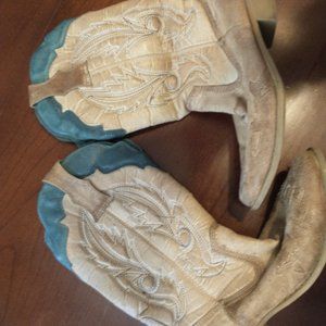 CIMMARON COWGIRL BOOTS.... EUC